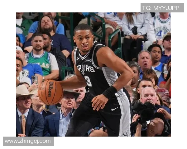 攻防一体！韦尔28分钟15中8拿到20分14板2断1帽 正负值+17